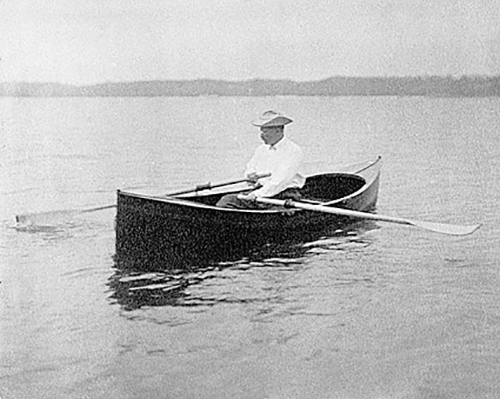 Teddy Roosevelt rowing on Oyster Bay, Long Island Sound. He even rowed across the Sound to Connecticut at times. Credit: The McMahan Photo Art Gallery & Archive