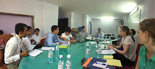 Meeting with the Ministry of Environment about a report card for the Mekong River. Credit: Simon Costanzo