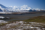 View across the valley of Denali (Mt McKinley), showing the typical meandering braided streams.