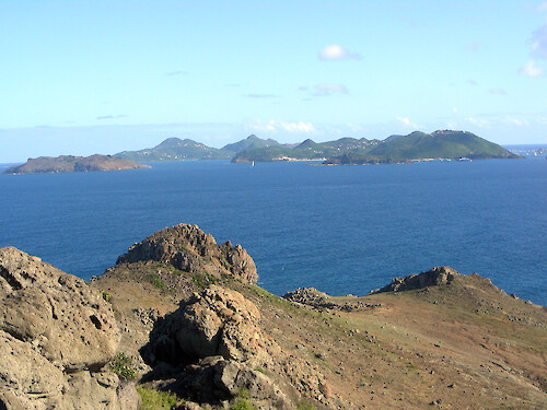 Ile Fourche, an uninhabited island and a marine park, is situated between St. Barths and St. Martin.