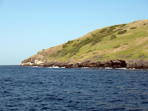 Approaching Wrigley Marine Science Center Fisherman's Cove northeast of Two Harbors. 