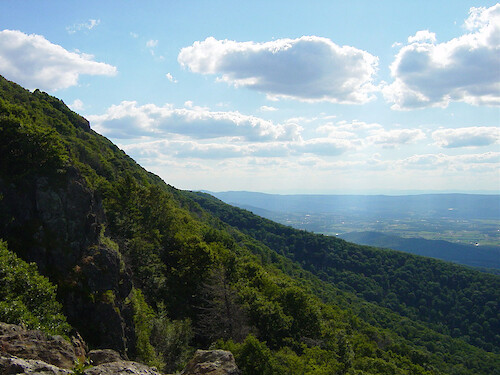 Vista from Shenandoah National Park overlooking the valley below 