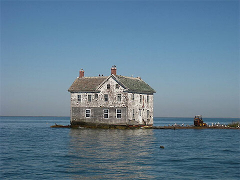 The last house on Holland Island (credit: Wikipedia).