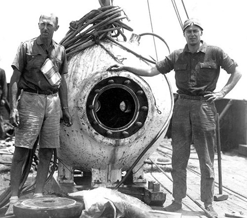 William Beebe and Otis Barton with the Bathysphere.