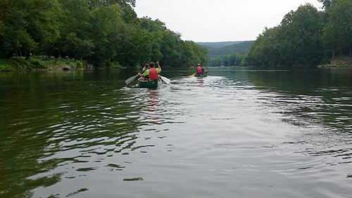 Canoeing down the Shenandoah River. Photo by Caroline Donovan