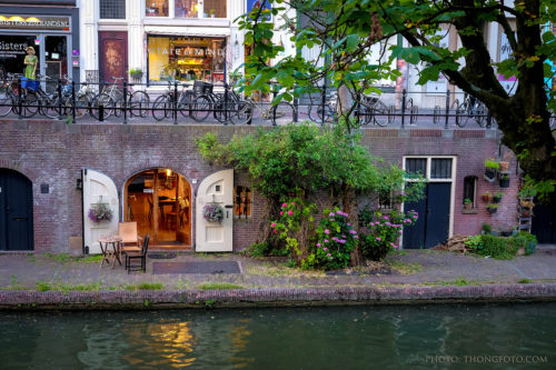 The Oudegracht in Utrecht. Photo by Thong Nguyen
